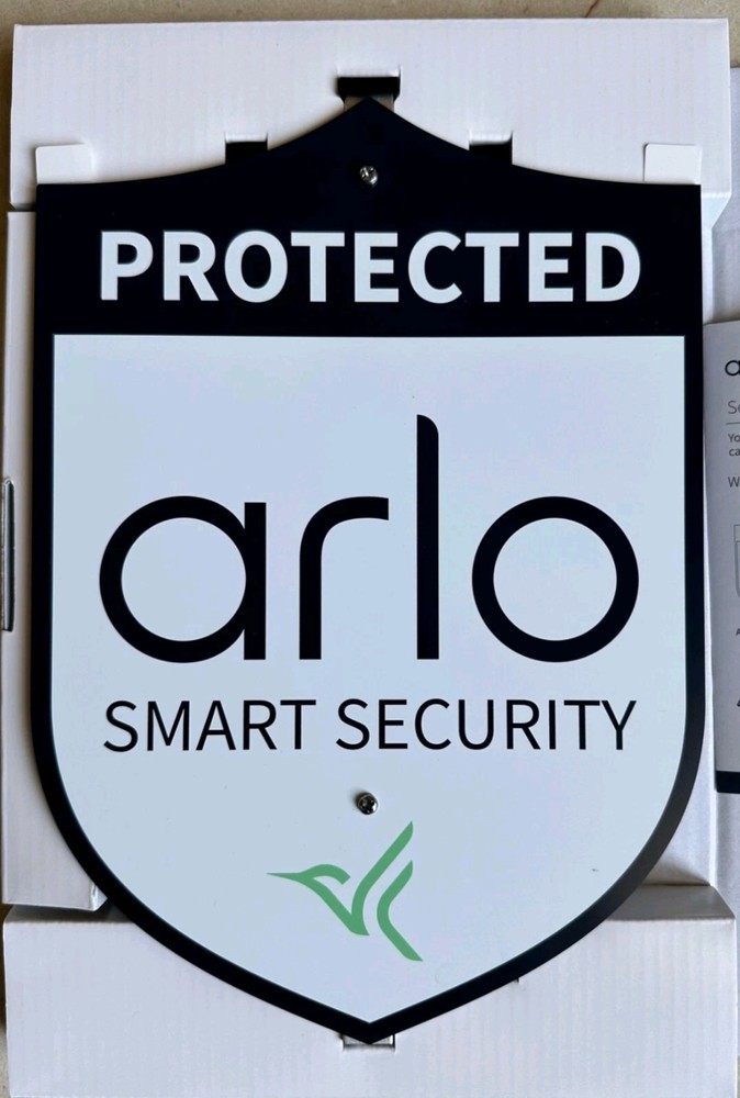 Arlo Smart Security Yard Sign and 1 Window Decal