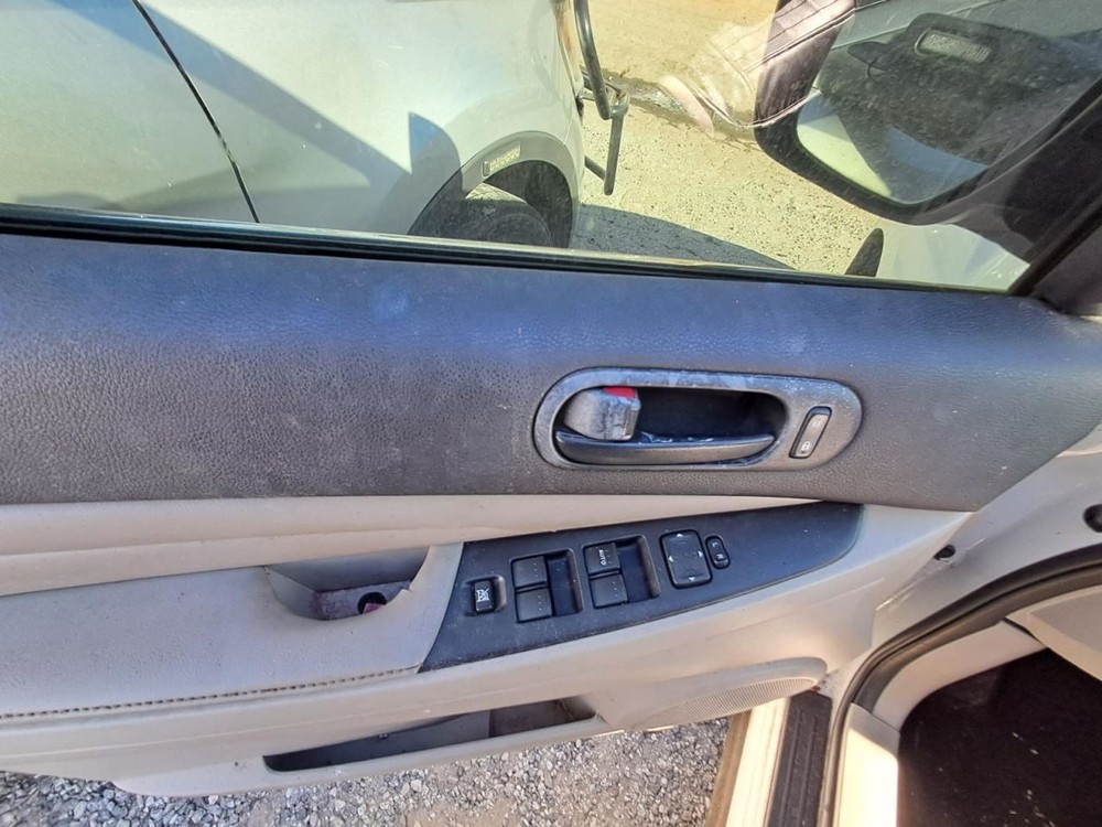 CX-7 2012 Glove Box 4866918