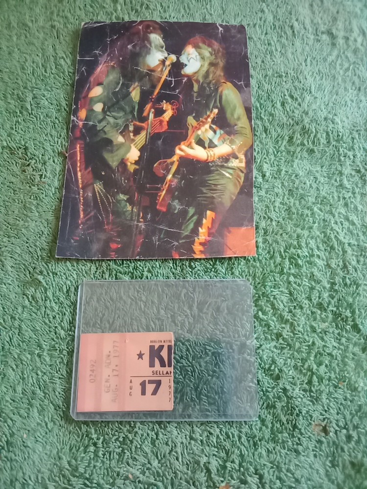 Kiss 💋 Ticket Stub Love Gun Tour 8-17-77, Fresno CA, Kisstory Vintage Rock 🎸