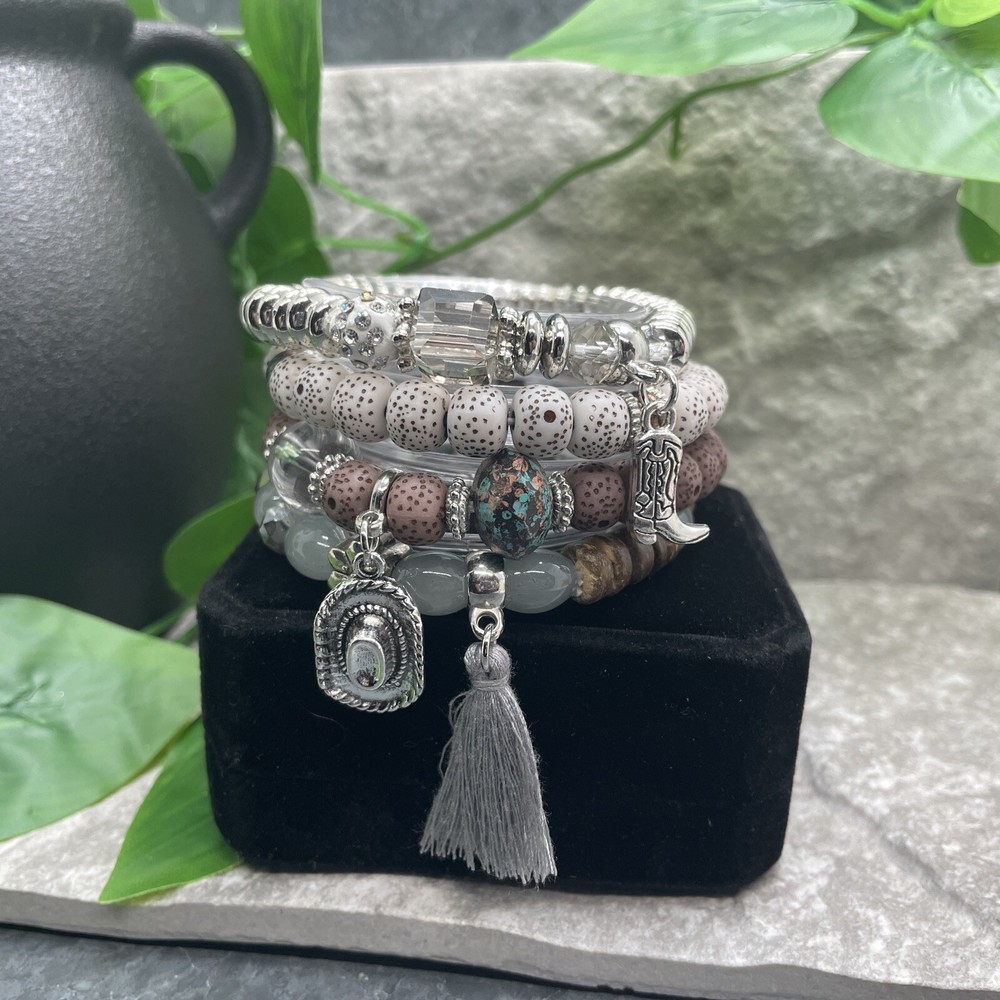 4 PC Handmade Beaded Stackable 6.50" Plus Stretch Bracelet Set Western New A1131