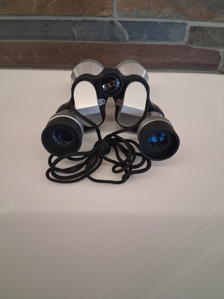 ROOTS EQUIPMENT RE206 Mini Compact 8x21 Binoculars