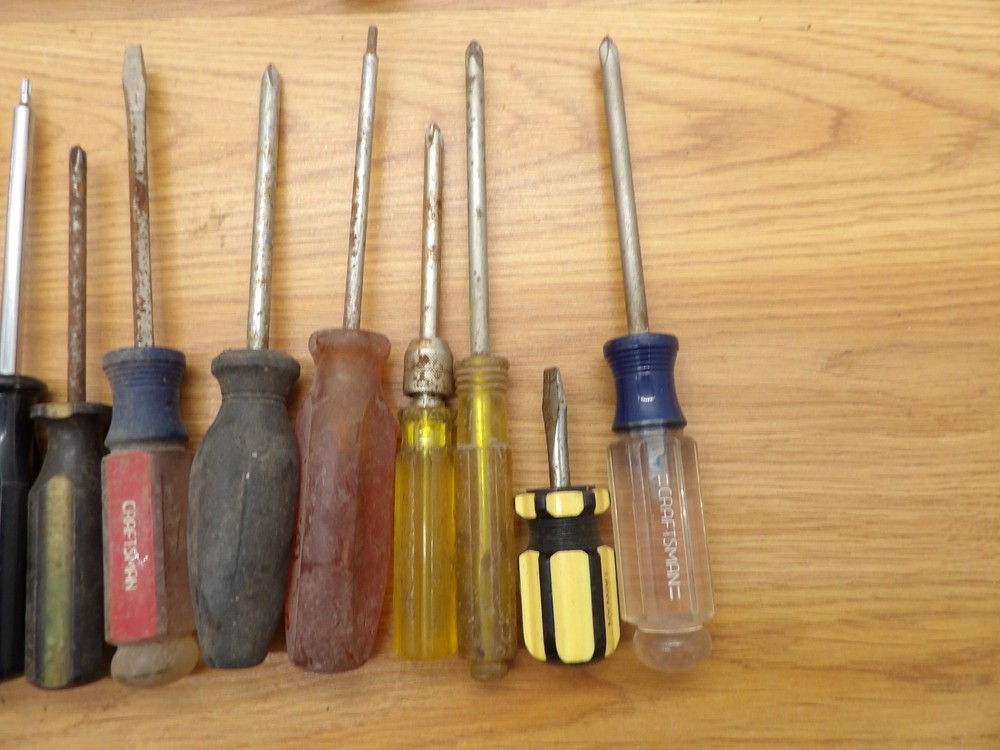 TOP LINE TOOLS Ratcheting Bit Screwdriver & Other Screwdrivers & Nut Drivers