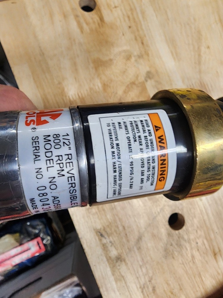 Mac Tools 1/2 in. Reversible Key-Chuck Drill AD590 Light use with chuck Key Nice