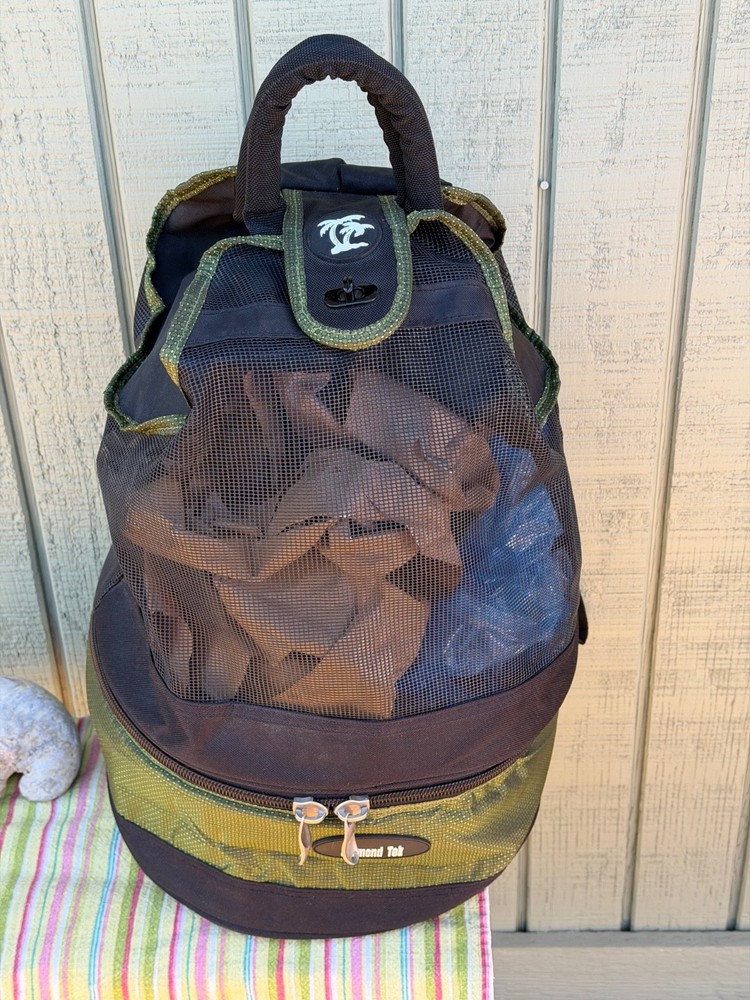 Diamond Tek Beach Mesh Tote Backpack Cooler Black W Olive Trim