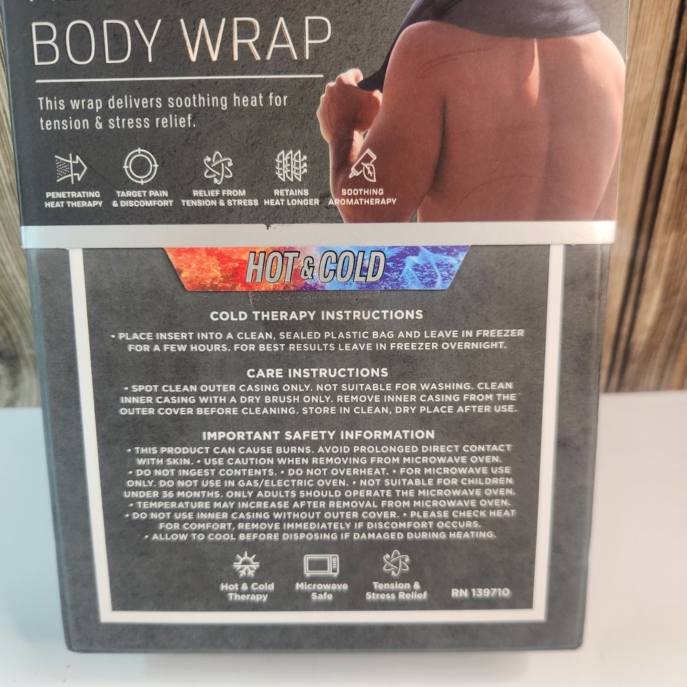 Brookstone Heated & Cooling Relief Body Wrap Eucalyptus Scented Navy Blue Plush