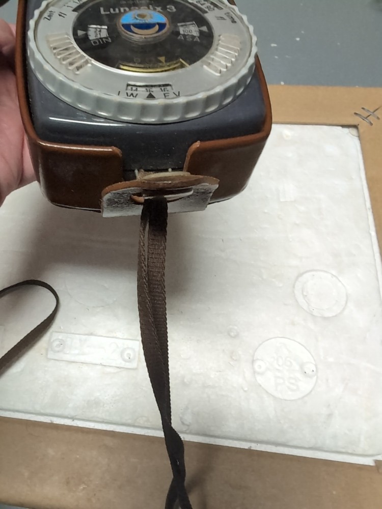 Gossen Lunasix 3 Exposure / Light Meter, with Brown Original Case