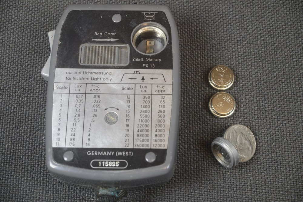 Lunasix light meter untested looks good