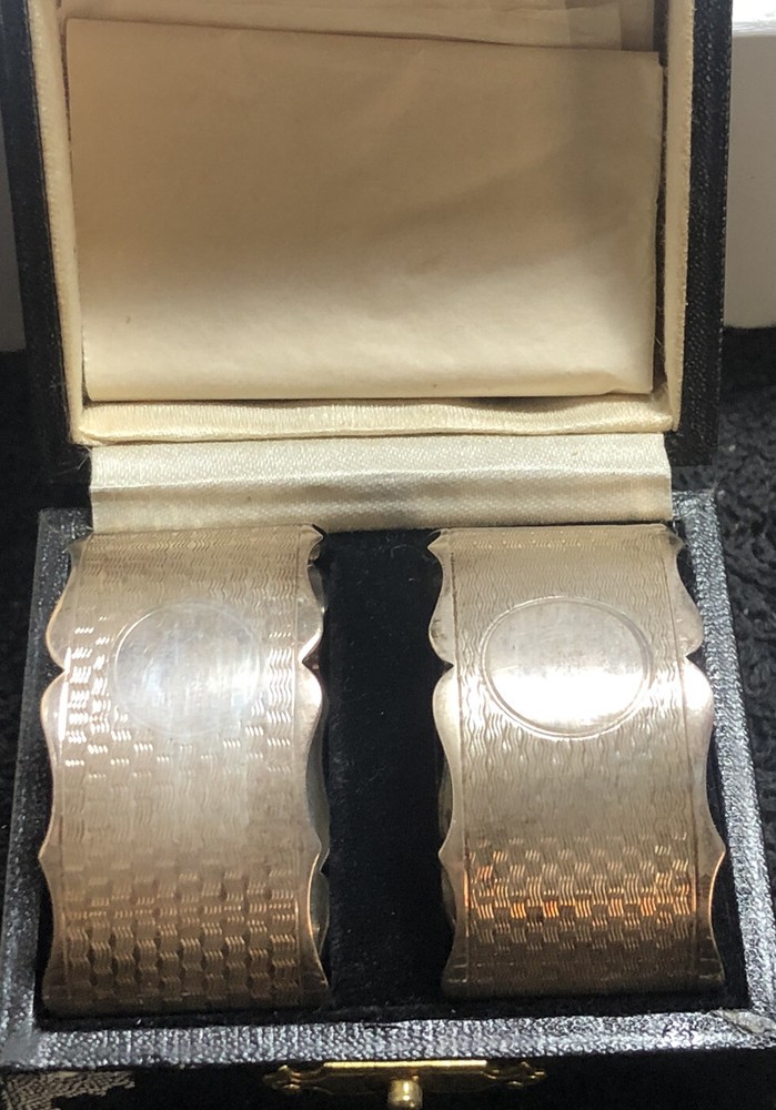 Antique Sterling Silver Engine Turned Pattern Napkin Ring Pair