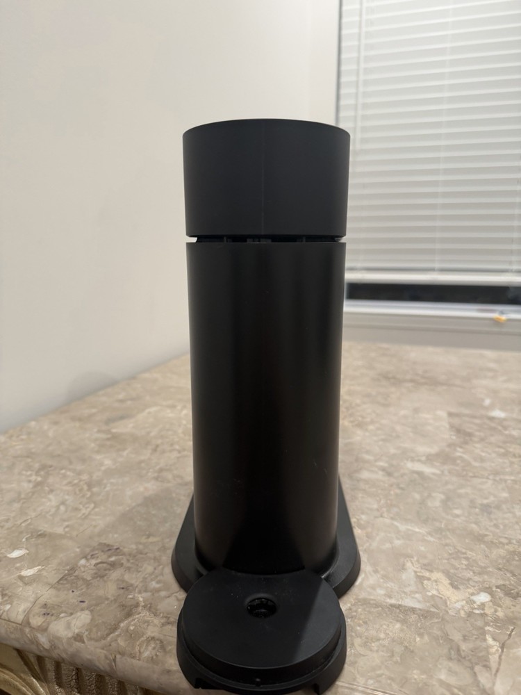 Nespresso Vertuo Next Coffee Machine - Matte Black - BASE ONLY / MISSING PARTS