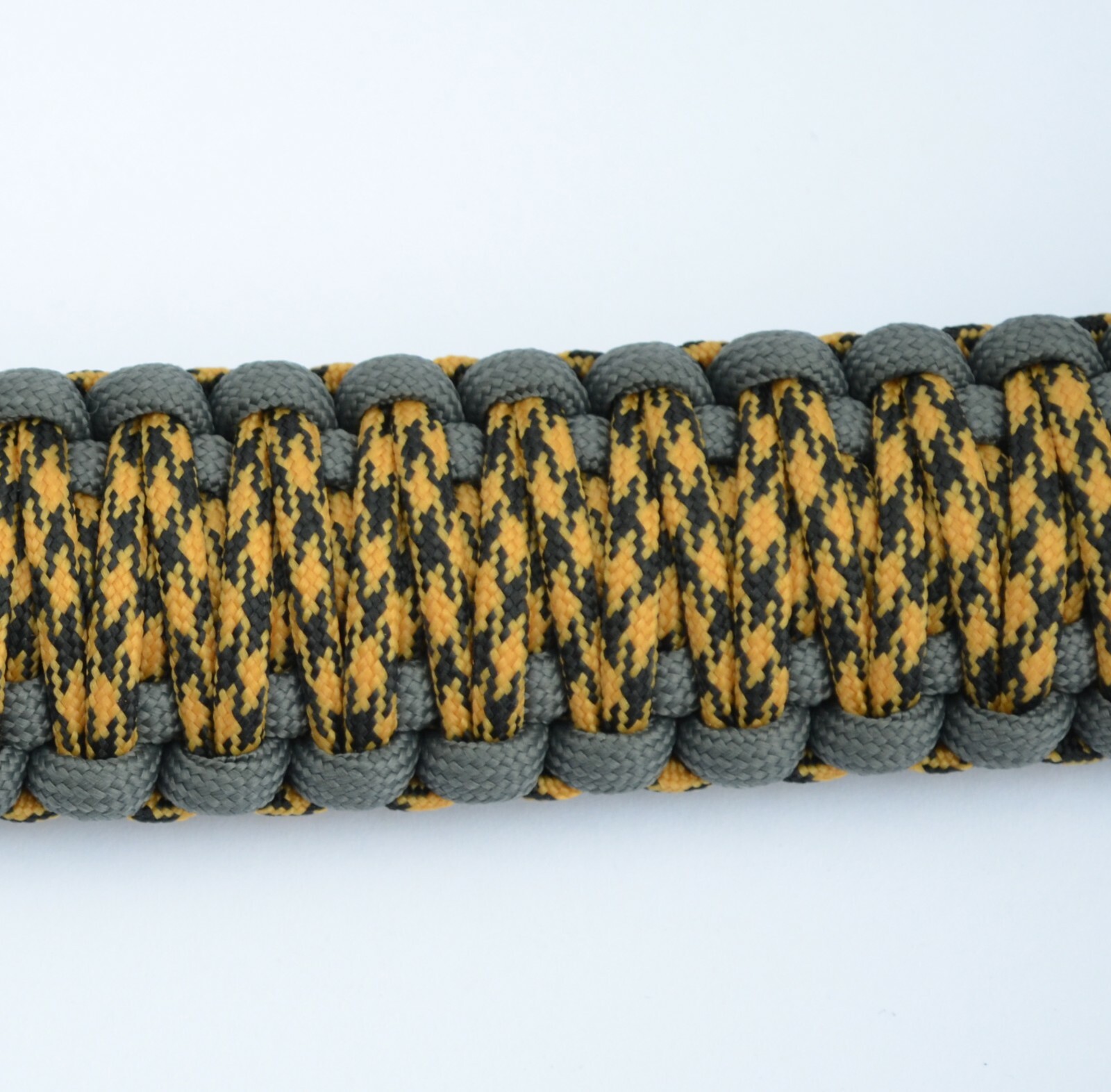 Paracord Gun Sling for Rifle Bow Shotgun 550 Sling 1 or 2 Point WASPS NEST