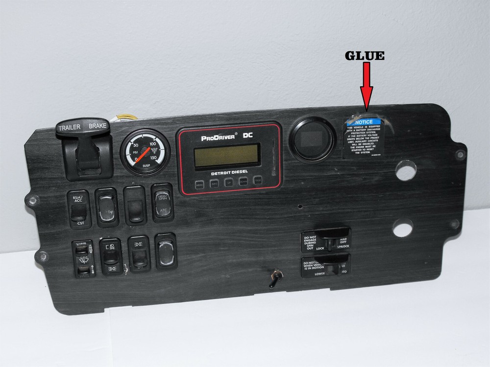 2006 Freightliner Columbia Century Switch Dash Panel