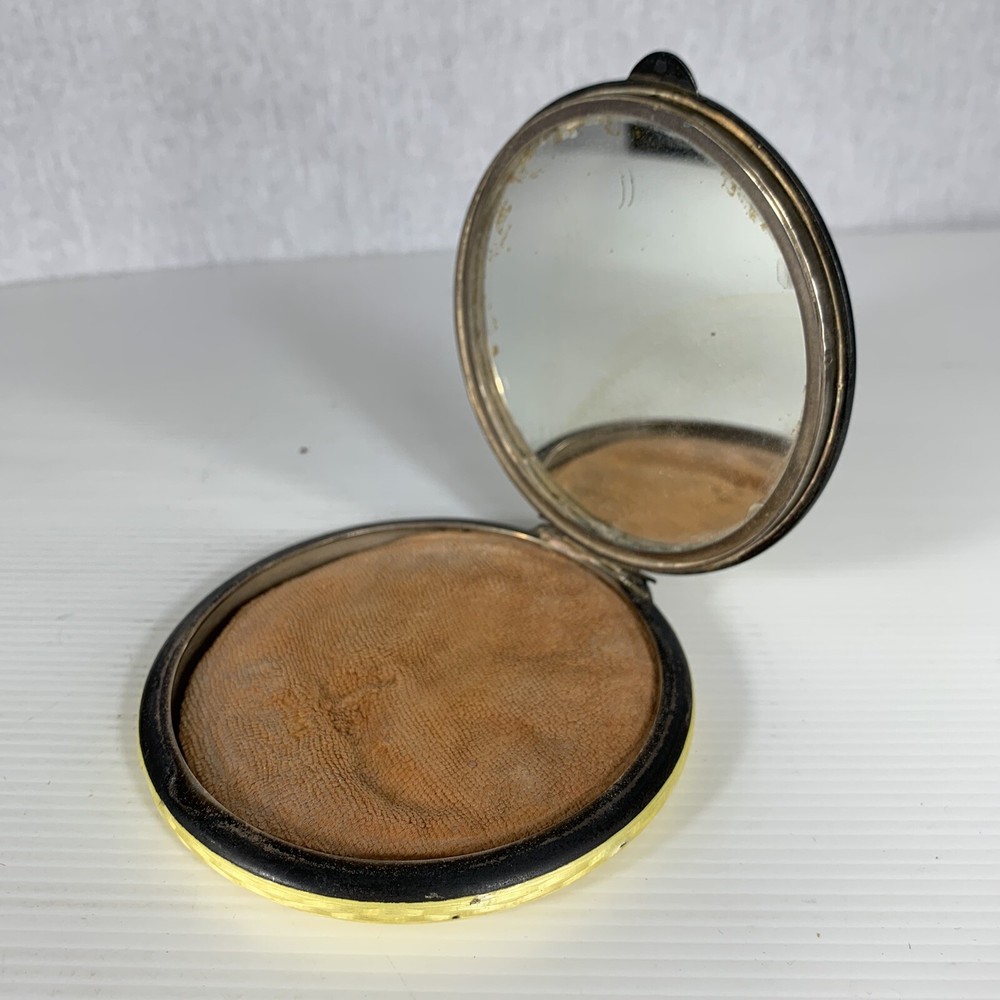 Fine Quality German Solid “935” Silver Yellow Guilloche Enamel Compact 10.5cm