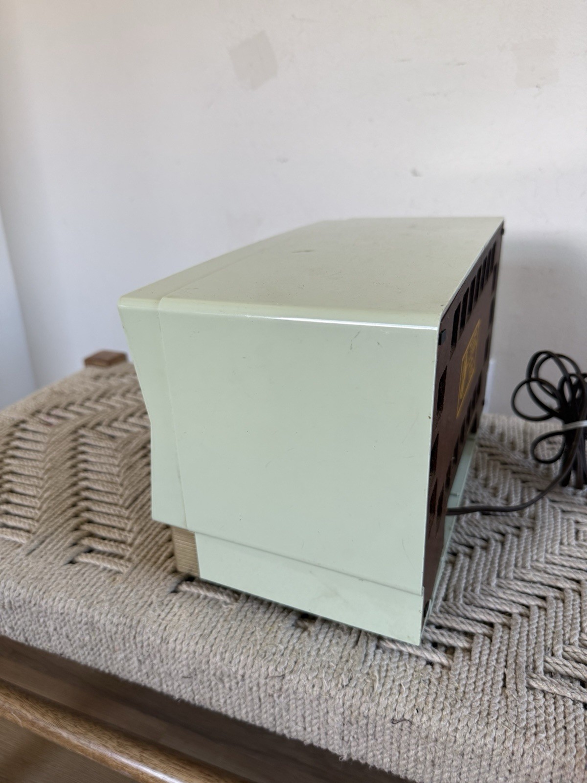 🍊Vintage 1956 RCA Victor Tube AM Radio Receiver | Model 6-XD-5 “The Glendon”