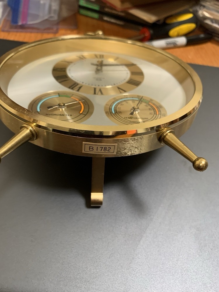 BULOVA Clock (Hygrometer-Temperature) works great
