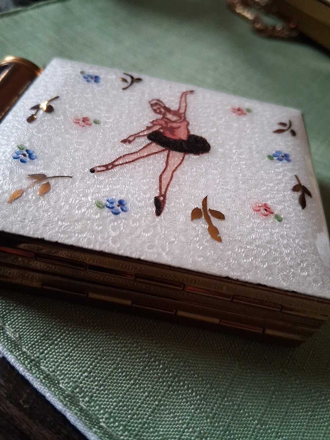 Vintage Guilloche Ballerina Double Lipstick Cigarette Make Up Compact Purse