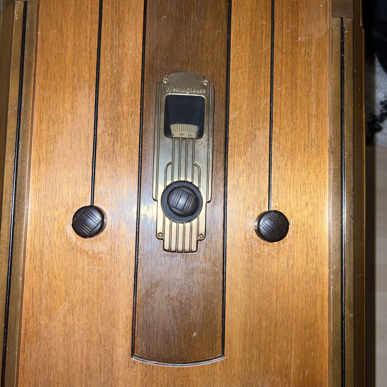 ORIGINAL ART DECO WESTINGHOUSE WR-16 "COLUMNAIRE” GRANDFATHER CLOCK RADIO