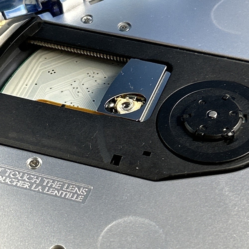 Philips EXP3461 MP3 200 SEC Magic Esp Expanium Cd Player