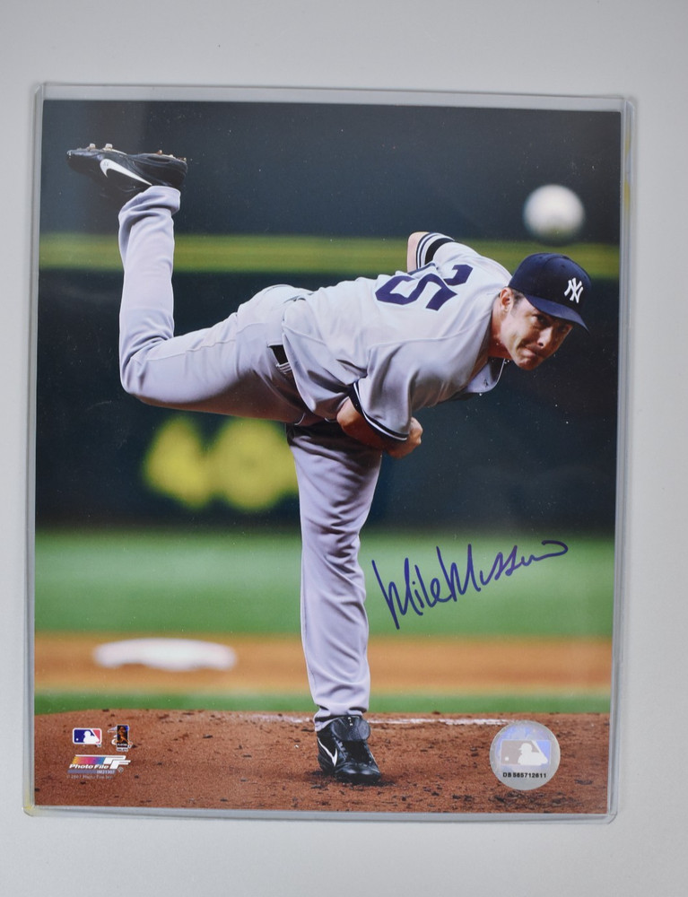 Mike Mussina Signed Autographed 8x10 Photo