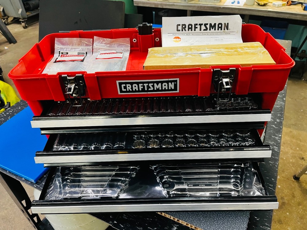 Craftsman 260 pc Mechanic's Tool Box