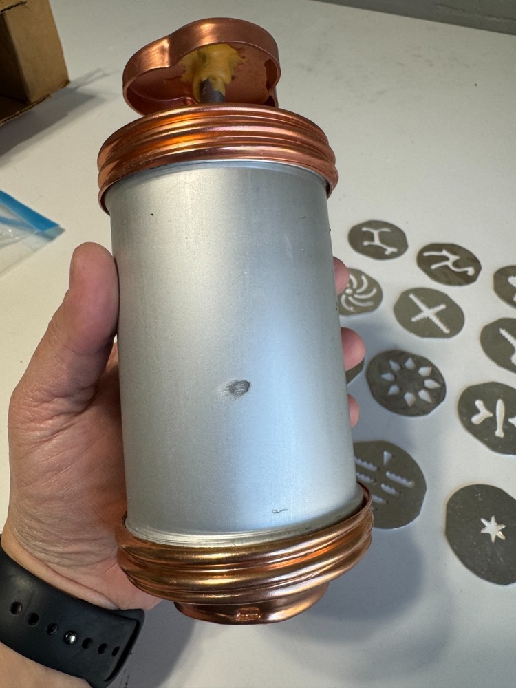 Vintage Cookie Press with 12 Cookie Dies (e11)