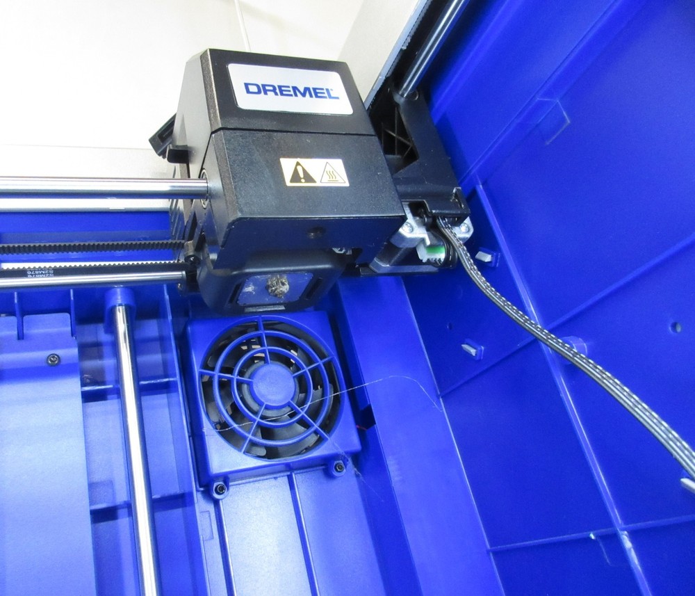 Dremel DigiLab 3D40 IDEA BUILDER 3D Printer - Tested - No filament -
