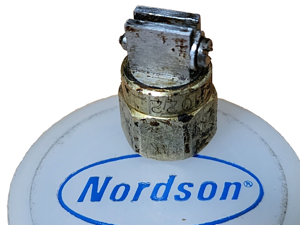 OEM Replacement .028 Nozzle for Nordson 271022