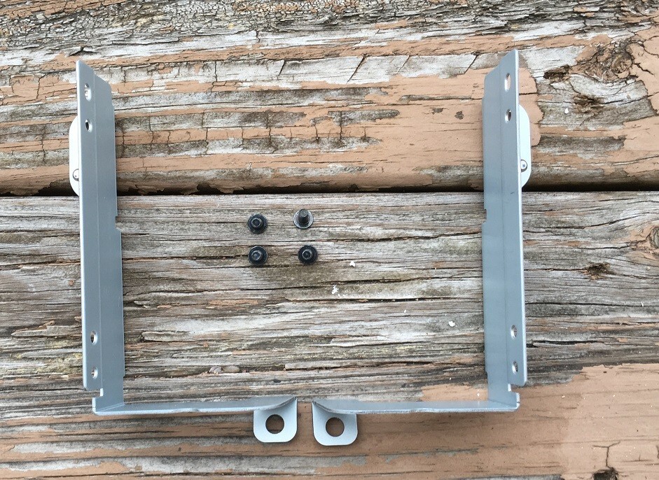 Ford Focus Sync 2 Sync 3 8" Screen Mounting Brackets with Screws