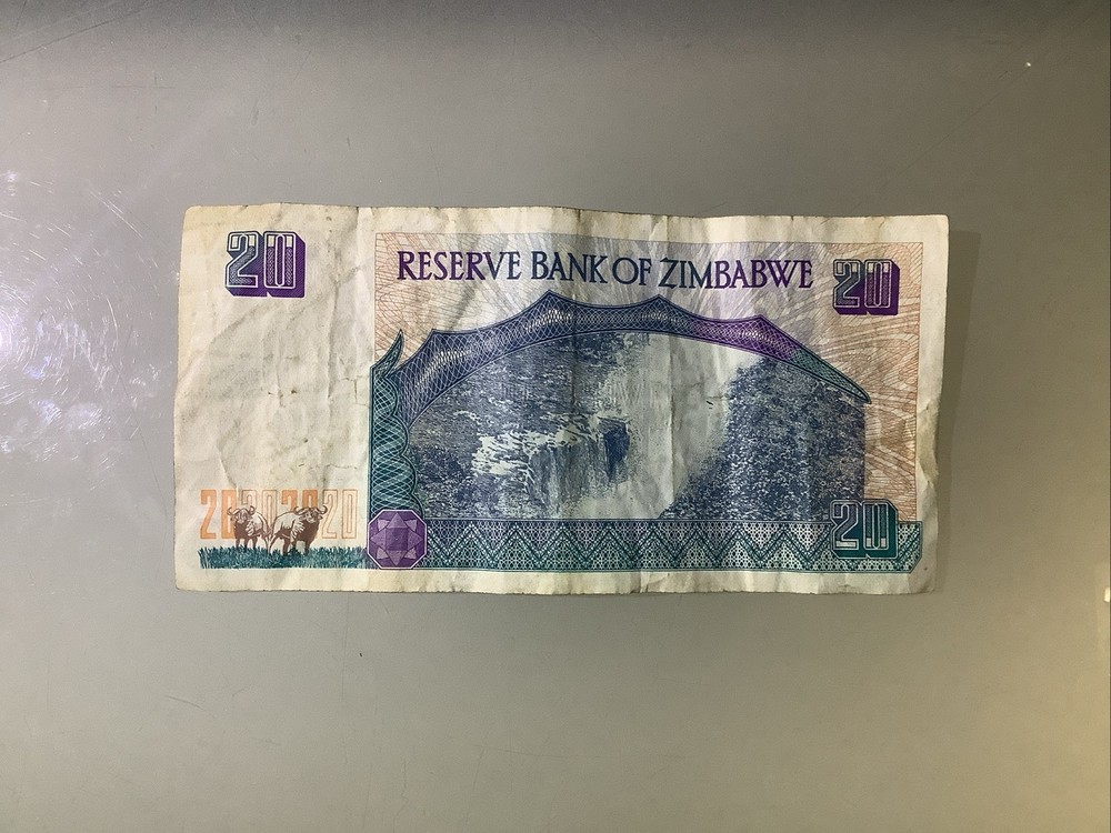 Zimbabwe 20 Dollars 1997 Circulated