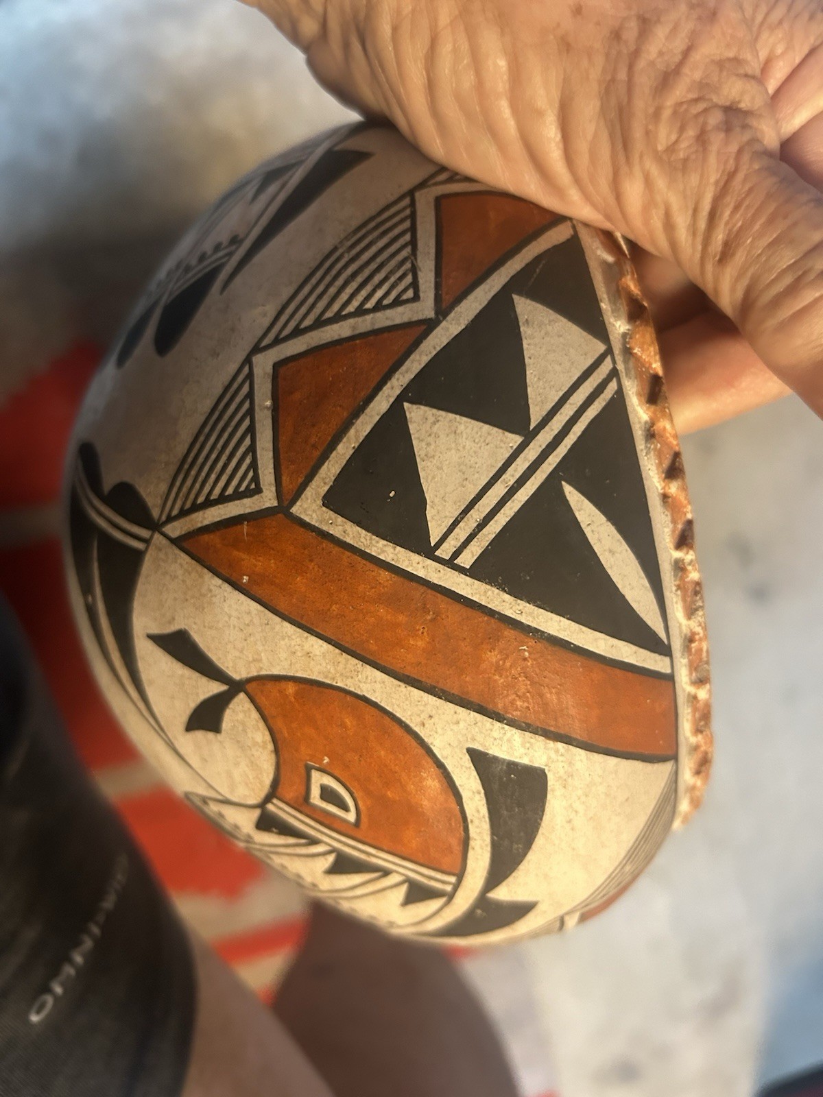 Beautiful Acoma Polychrome Pot W/ Ruffled Rim A. Pasquale Native American Potter