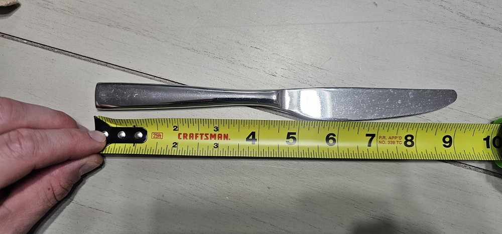 23-Folio Bryce-9.25 Inch Knives