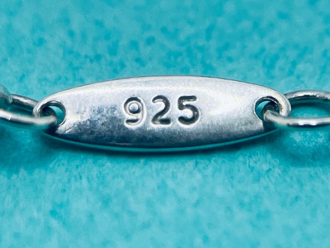 h887 Excellent condition Tiffany & Co. By the Yard diamond necklace, sterling