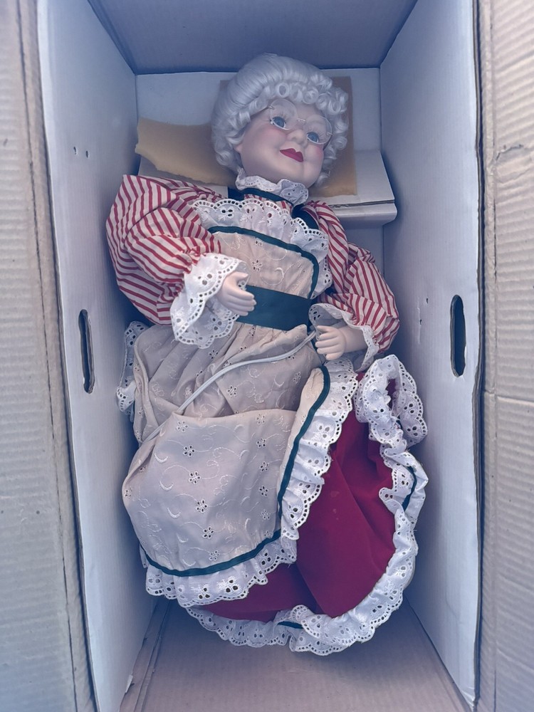 Haunted Doll Mrs Claus