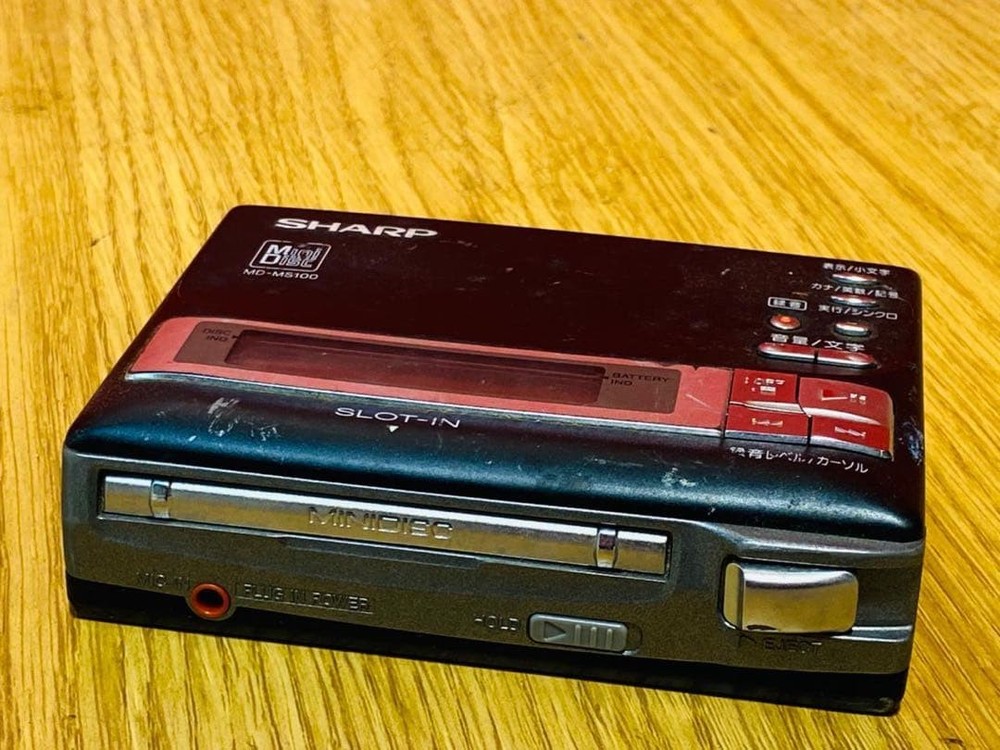 Sharp MD-MS100-B MD Portable Recorder Made In Japan Untested