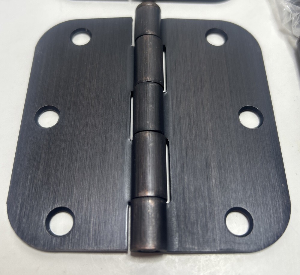 Amazon Basic DOOR HINGES 3.5x3.5 Antique Rubbed Bronze ( 18 Hinges)