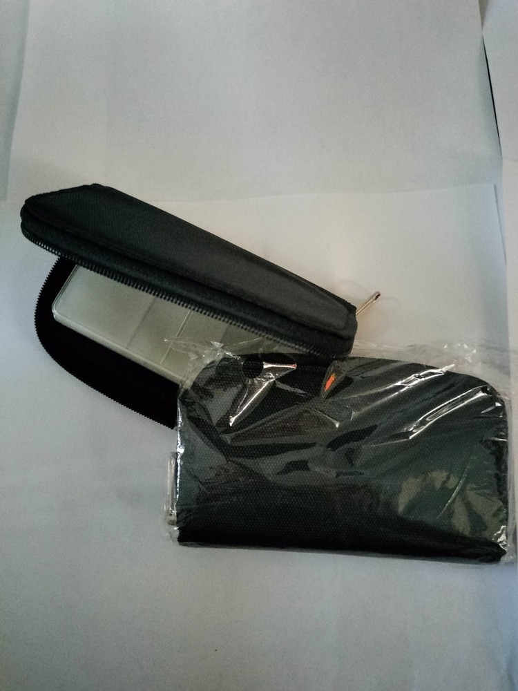 SD Card Holder Plastic Memory Storage Case New In Package