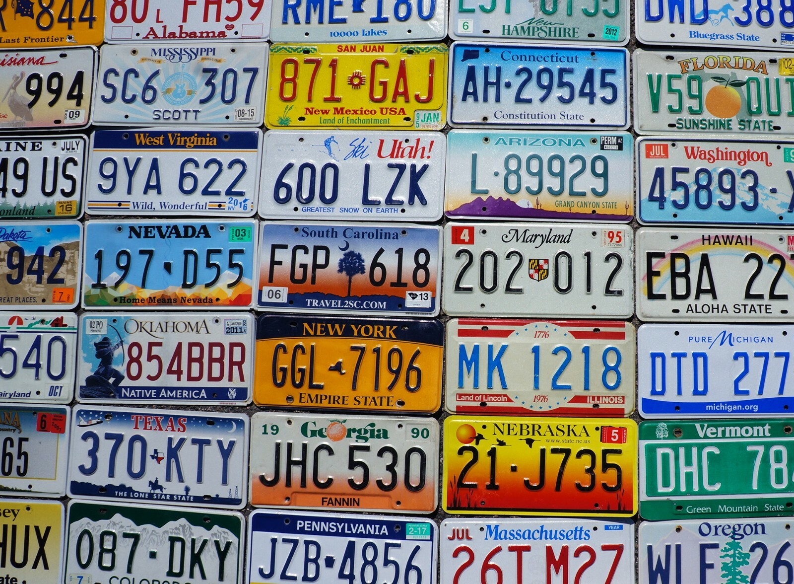COMPLETE SET - ALL 50 STATES USA LICENSE PLATES LOT of Good License Plate Tags