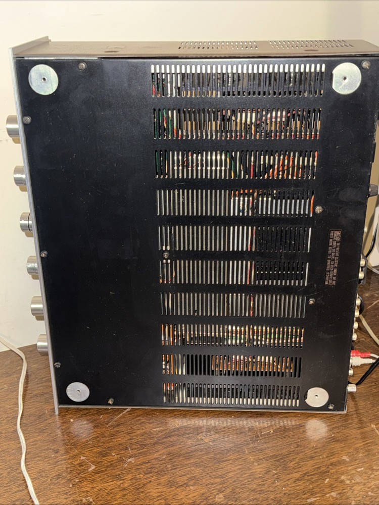 Vintage Marantz 2250 Stereo Receiver -Working, Solid and Clean