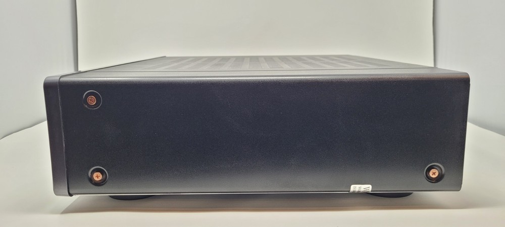 Marantz MODEL 50 Integrated Amplifier - Black **B-Stock**