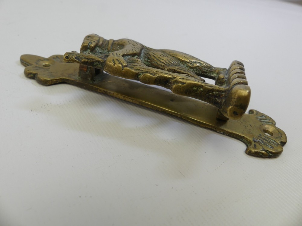 (RefJOH2) Brass bear door knocker approx 13cm long