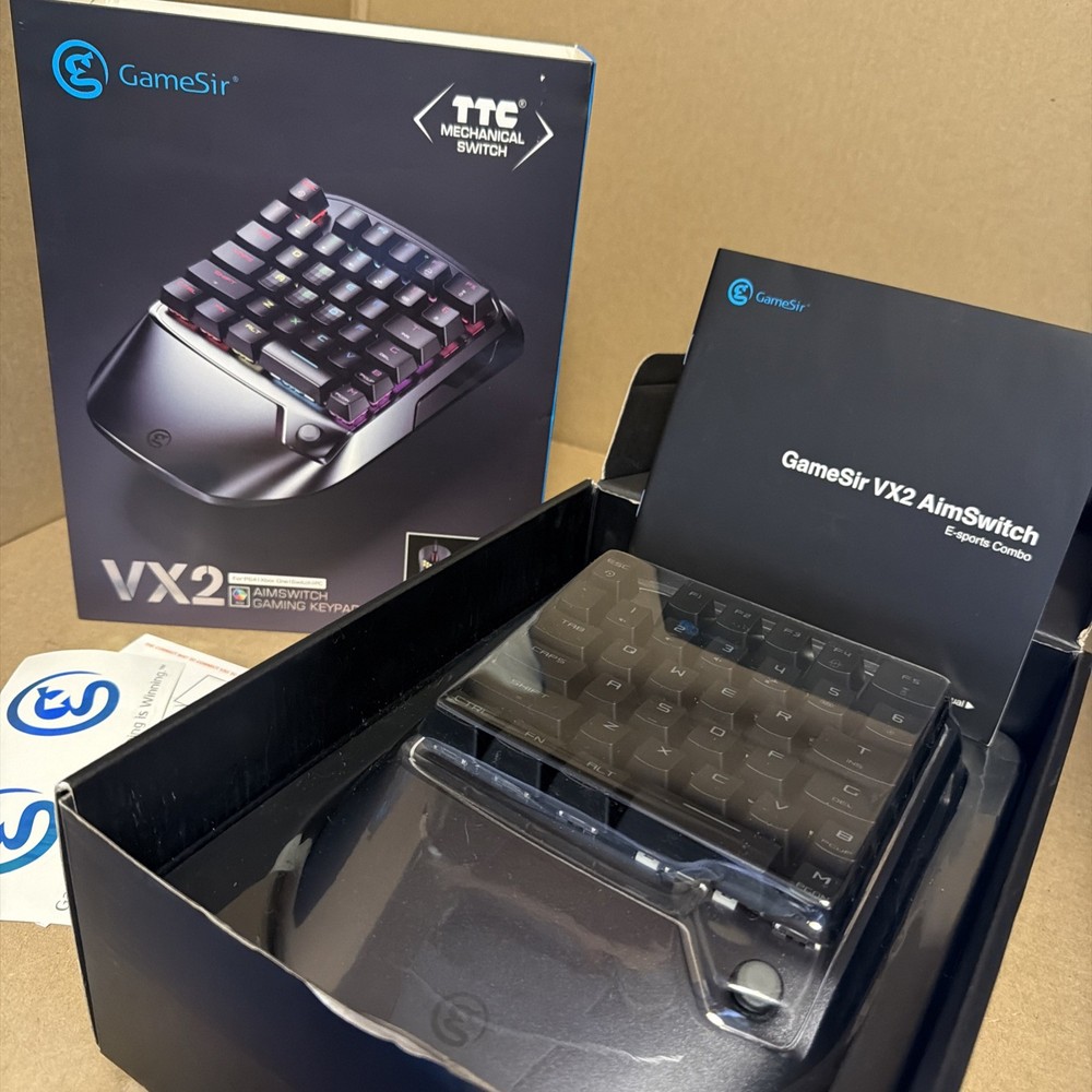 GameSir VX2 AimSwitch Gaming Keypad Combo for PS4 Xbox One Switch PC + Mousepad