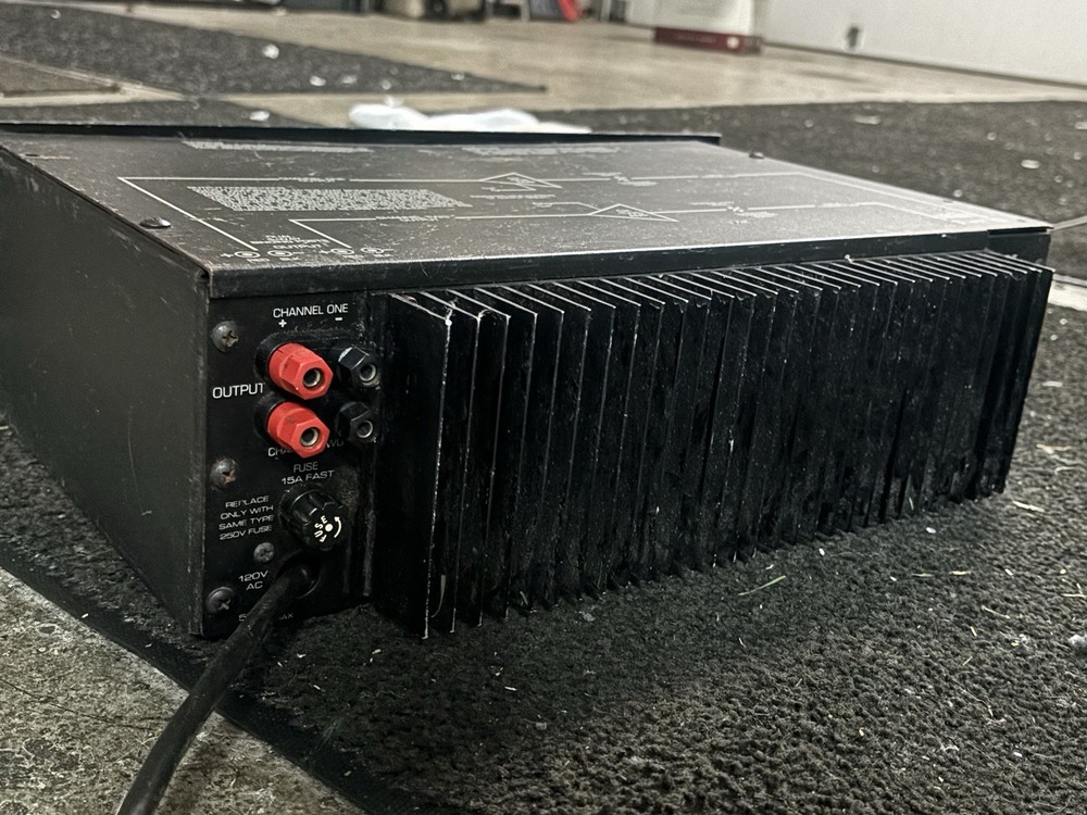 AB Systems Precedent Series 900 Power Amplifier UNTESTED POWERS ON AS-IS