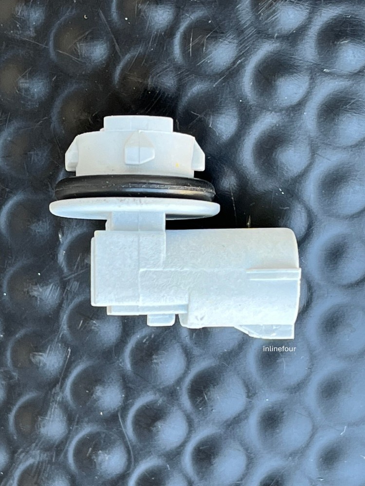 GENUINE OEM HONDA 2016-2021 CIVIC FRONT SIDEMARKER LAMP LIGHT BULB SOCKET