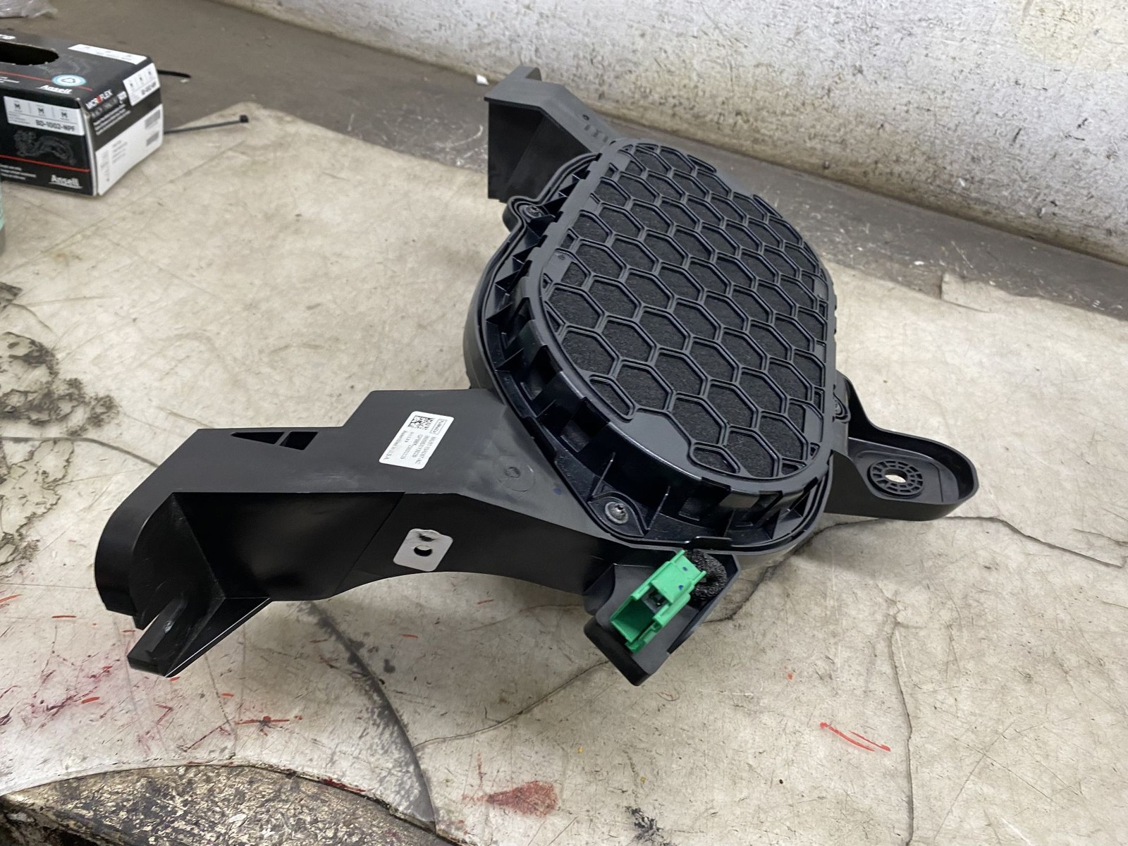 2022-2024 FORD F-150 LIGHTNING BANG & OLUFSEN SUBWOOFER SPEAKER MU5T-19A067-AC