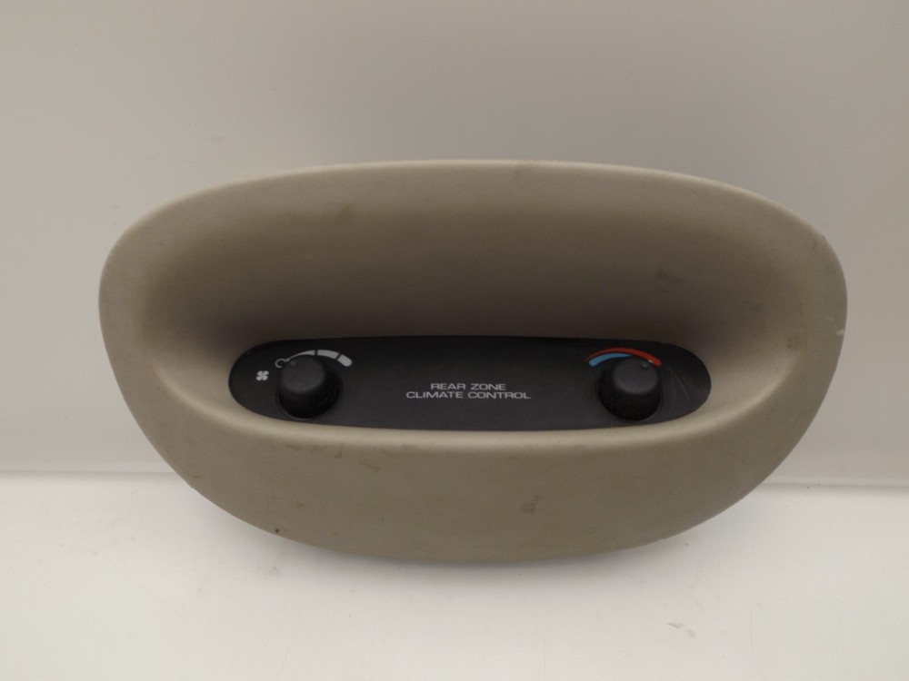 2003 Chrysler Caravan Rear Climate Control Used