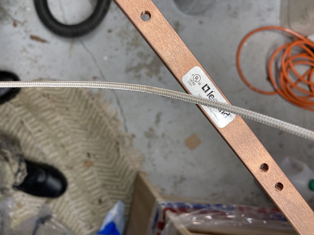 GBV72KIT Vertical Grounding Bar Kit