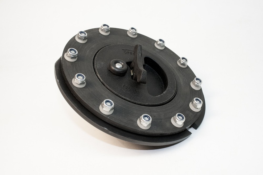 PRW 1300517 Engine Test Stand Fuel Cap Locking