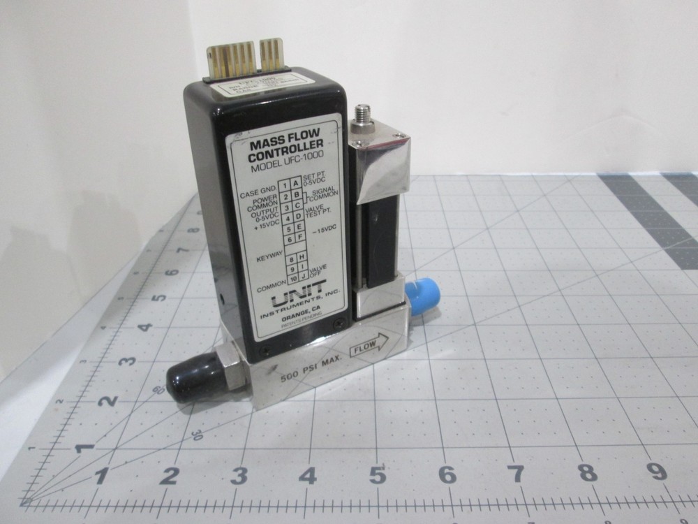 Unit, UFC-1000, Mass Flow Controller, O2, 300 SCCM, Used