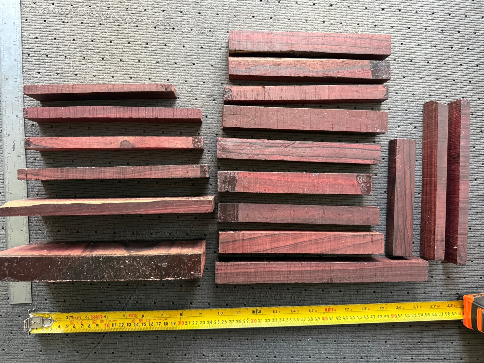 Bois de Rose 7 pounds box #18