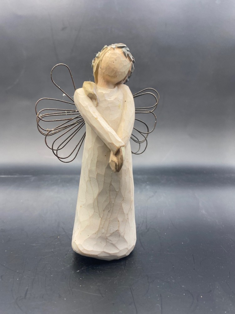 Willow Tree Celebrate Figurine (2003)