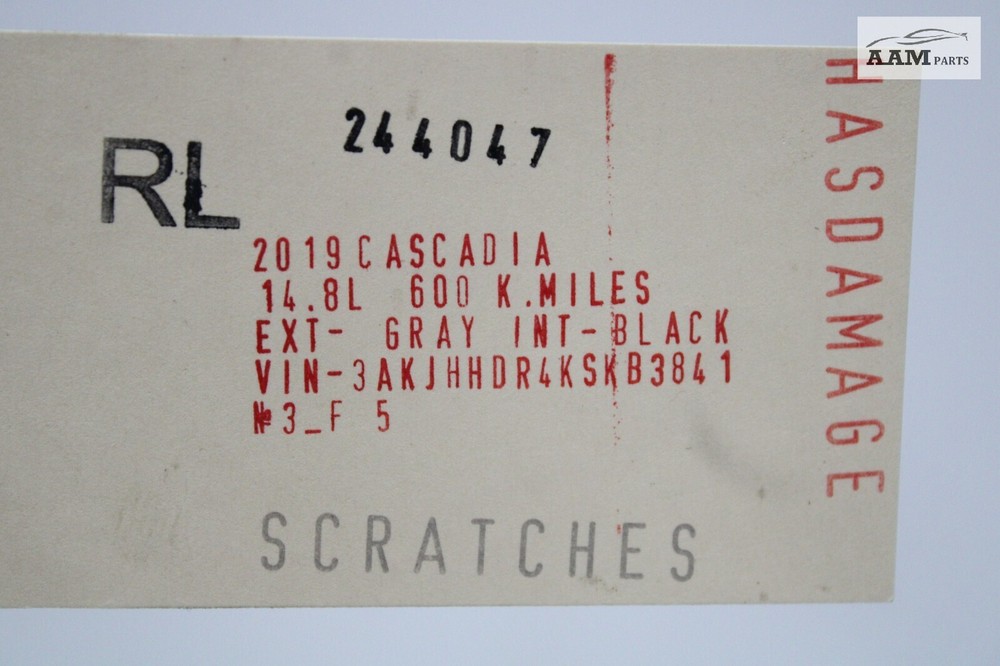 2018-2024 FREIGHTLINER CASCADIA REAR LEFT SIDE CAB EXTENDER FAIRING PANEL OEM